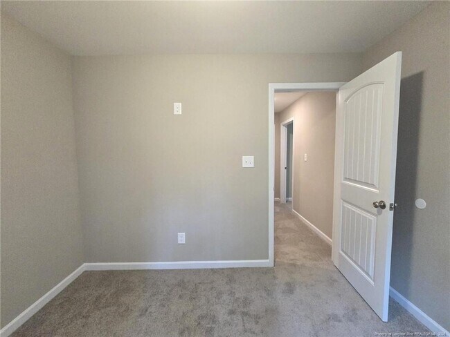 Building Photo - 7018 Summerlin Dr