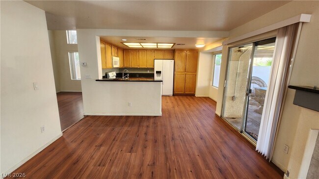 Building Photo - 332 Cavalla St