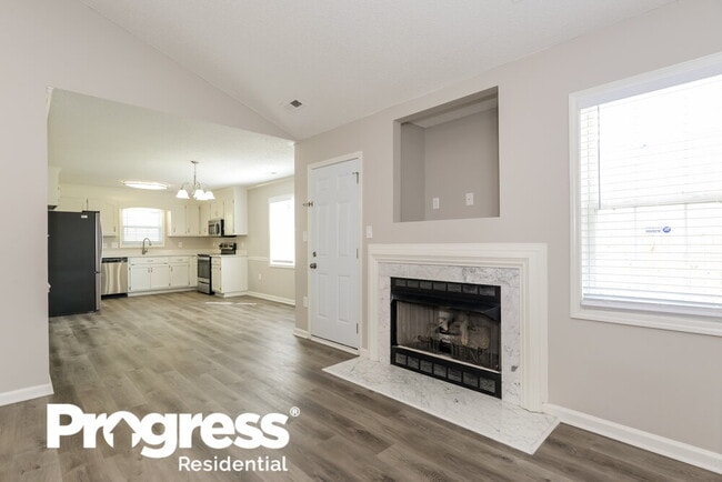 Building Photo - 709 Peregrine Ct