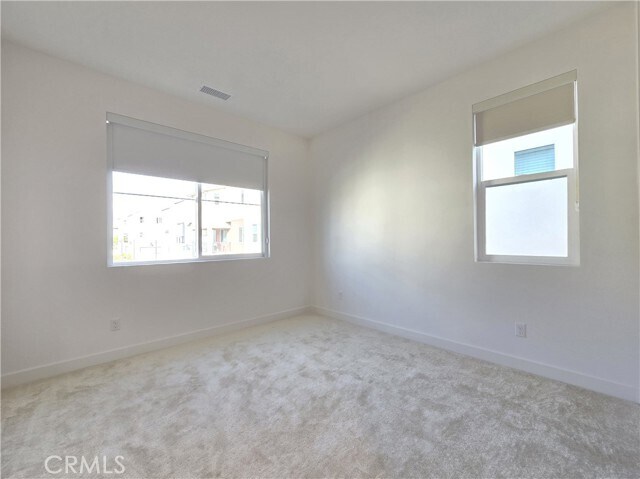 Building Photo - 179 Yugen