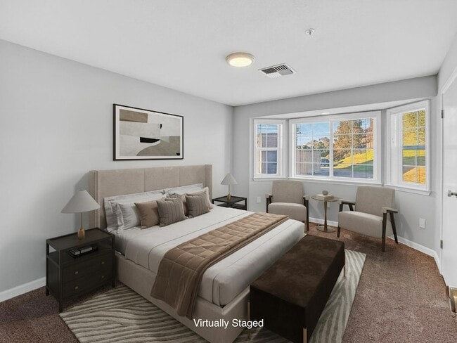 Building Photo - 2800 Roop Rd