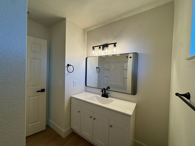 Building Photo - 5965 E Shields Ave