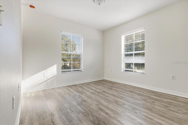 Building Photo - 37554 Daliha Terrace