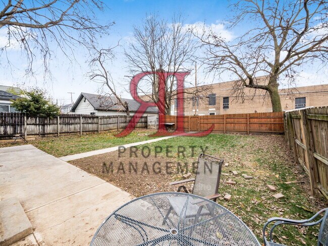 Building Photo - 1268 Courtland Ave