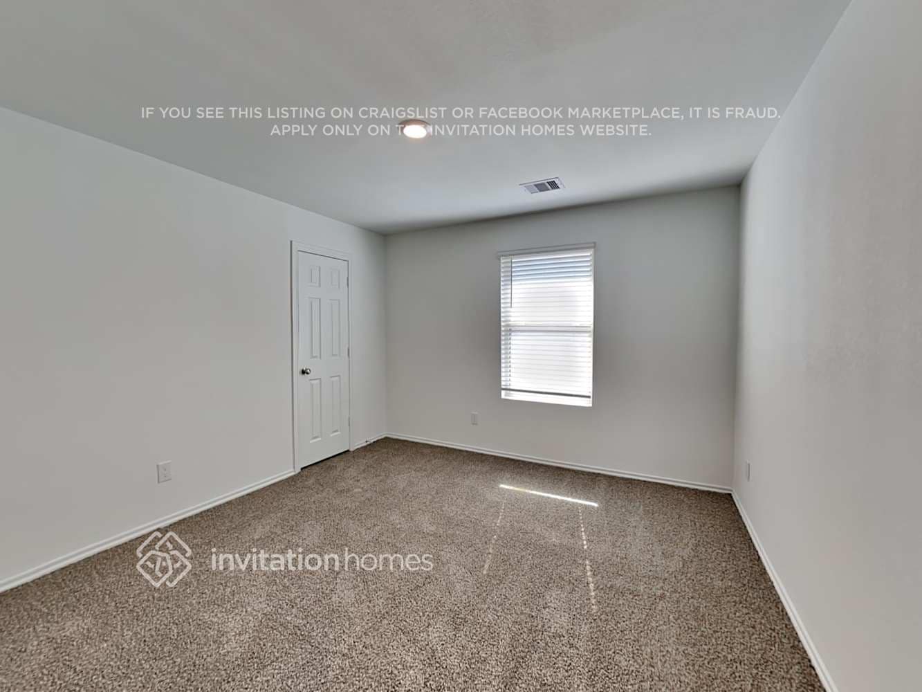 Building Photo - 18719 Charter Elm Dr