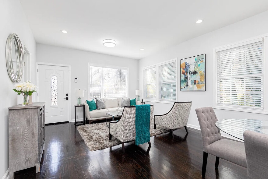 Primary Photo - Room in House on Browns Mill Rd SE