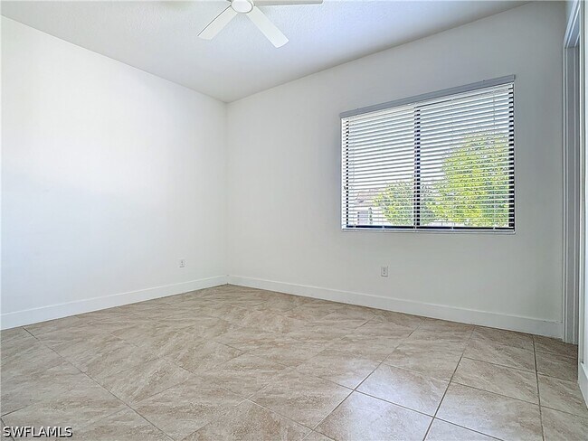 Building Photo - 4815 Frattina St.