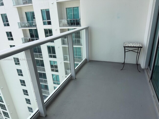 Building Photo - 300 S Biscayne Blvd