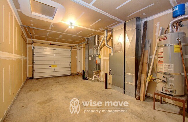 Building Photo - 809 SE 135th Ct