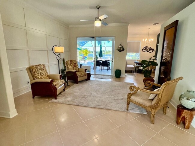 Building Photo - 4898 SW Lake Grove Cir