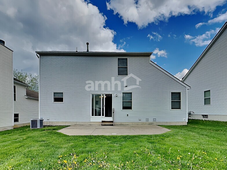Building Photo - 761 Orwell St