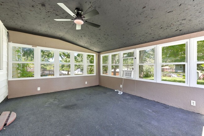 Building Photo - 2602 NW 86th St