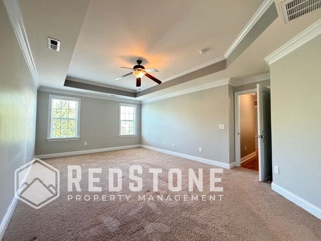 Building Photo - 1823 Buxton Way