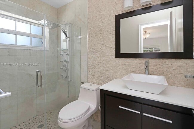 Building Photo - 15440 SW 102nd Pl