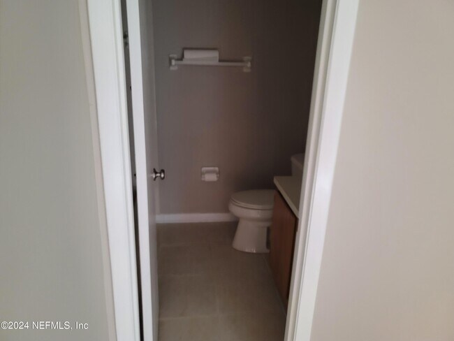Building Photo - 5553 Greatpine Ln S