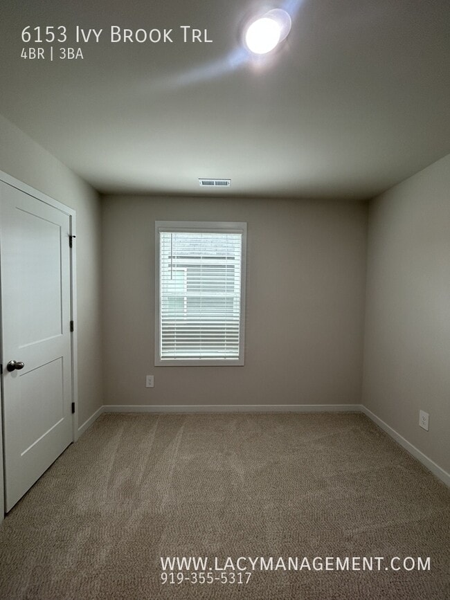 Building Photo - 6153 Ivy Brk Trl