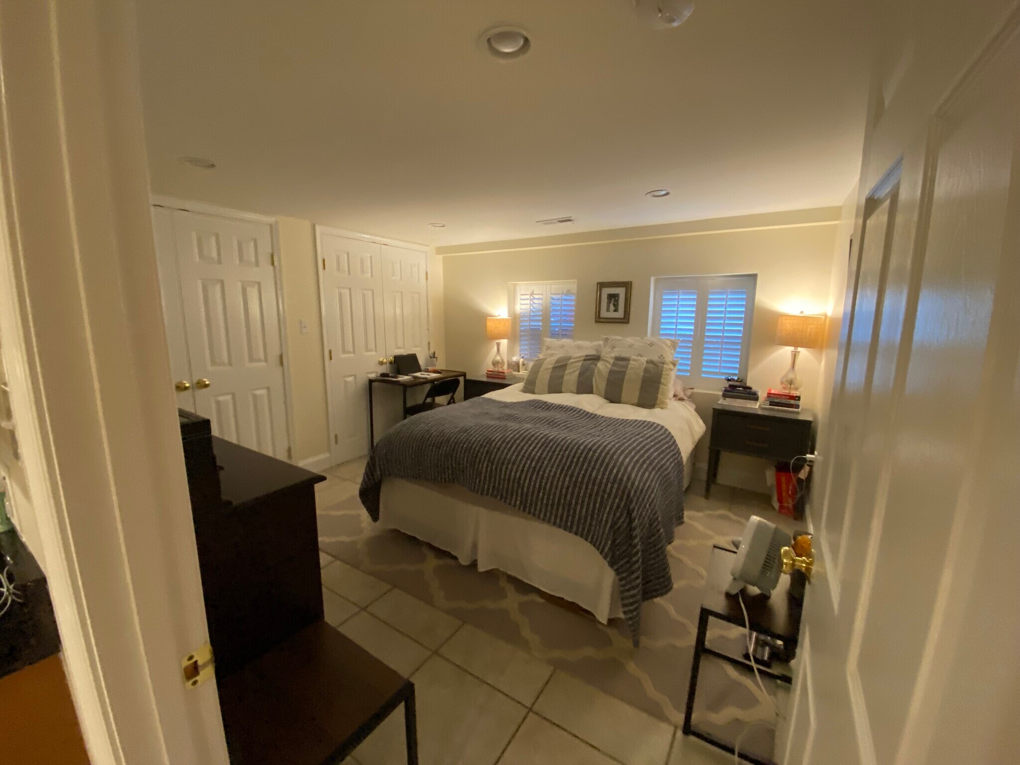 Master bedfroom - 1859 Mintwood Pl NW