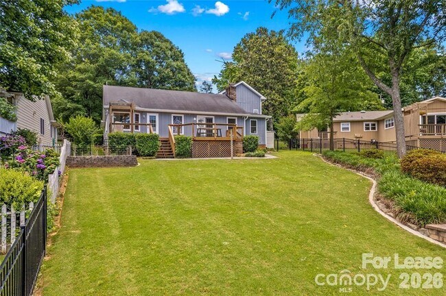 Building Photo - 21112 Rio Oro Dr