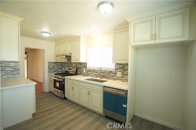 Building Photo - 19524 Gravina St