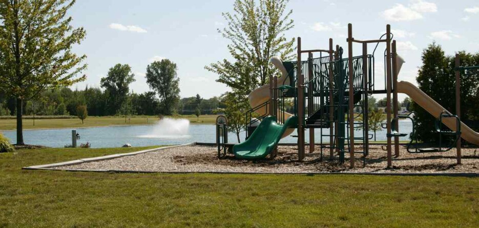 Building Photo - 37399 Sandstone Trl