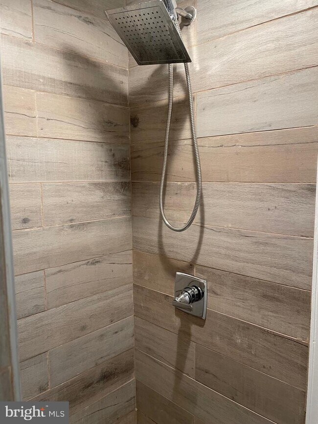 Building Photo - 4021 Locust St