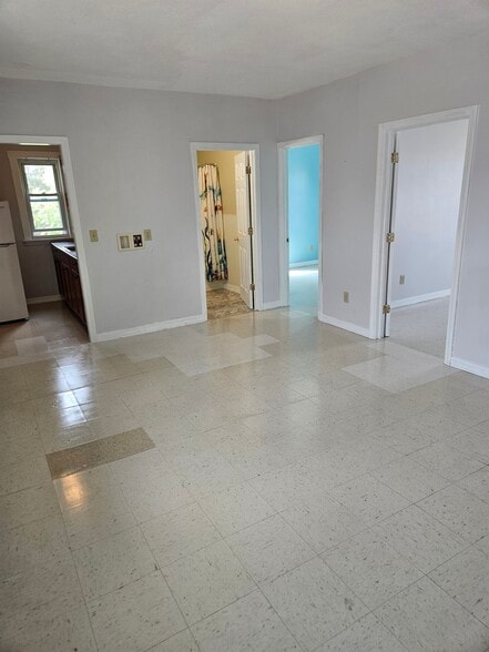 Primary Photo - 56 Laval St