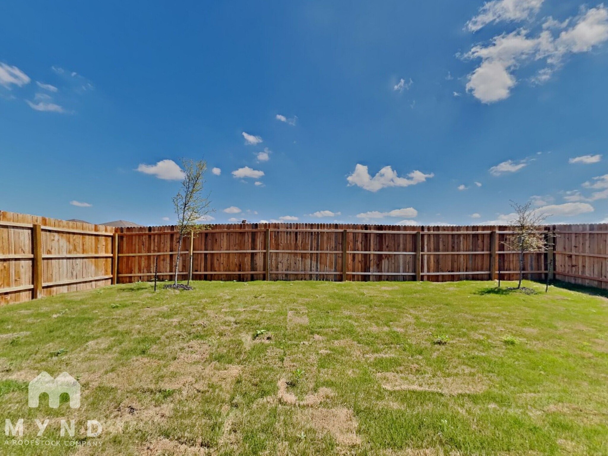 Building Photo - 10604 Ysasmendi Rdg