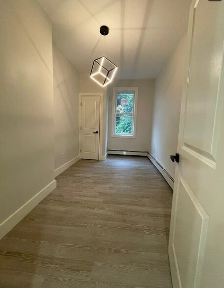 Building Photo - 28 Dales Ave