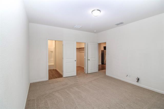 Building Photo - 301 Indian Creek