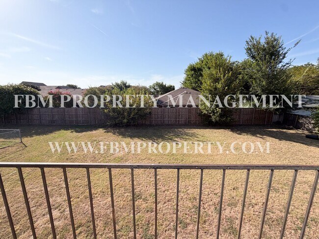 Building Photo - 1401 Old Bardwell Rd