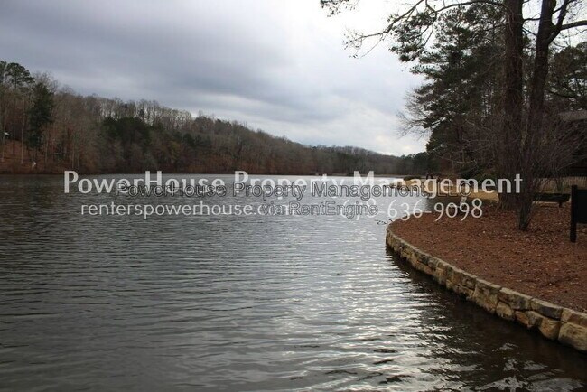 Building Photo - 145 Starboard Point