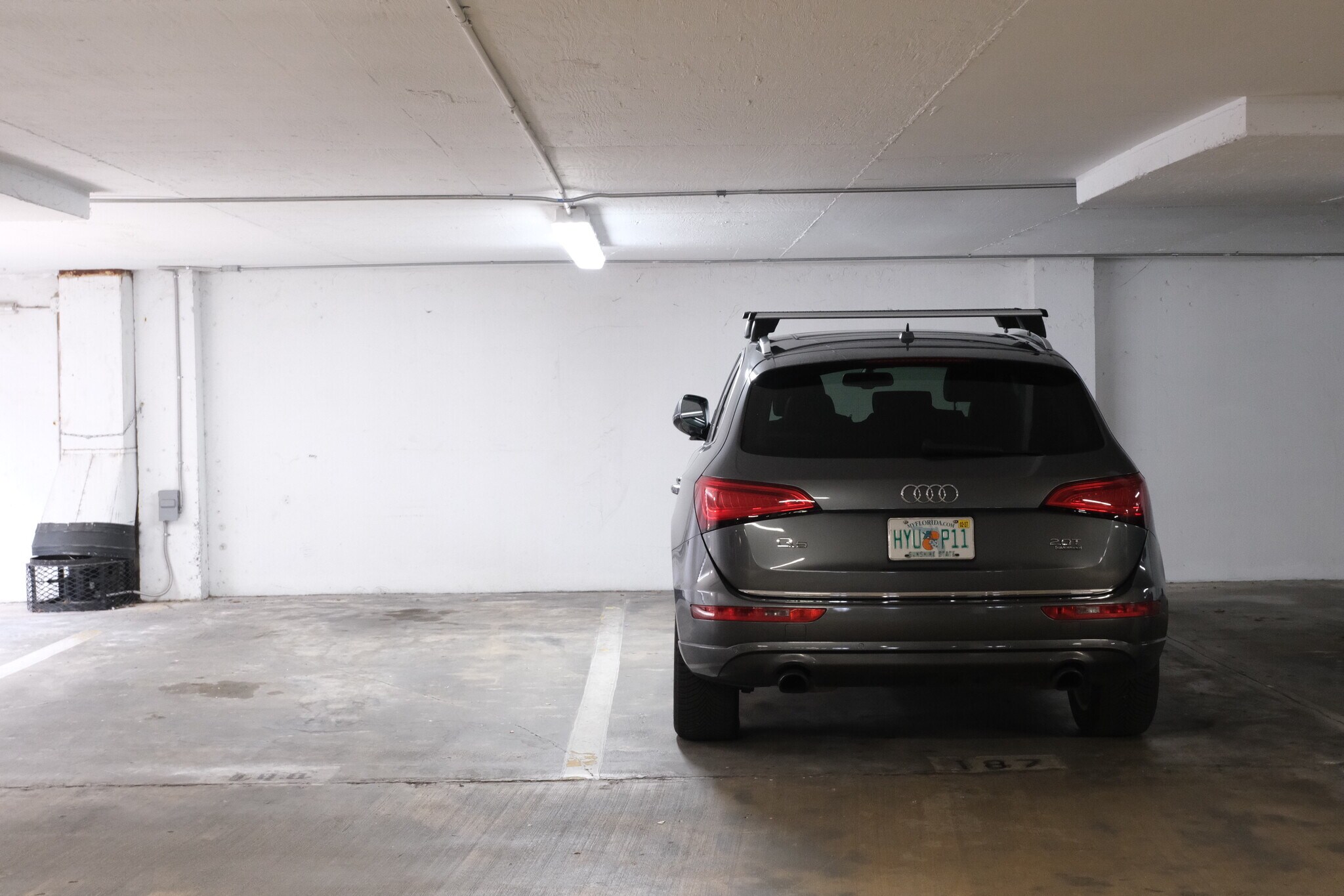 Covered Parking - 150 SE 25th Rd
