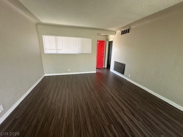 Building Photo - 223 N 14th St