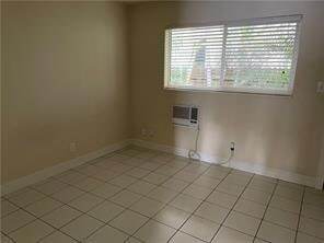 Building Photo - 1219 NE 14th Ave