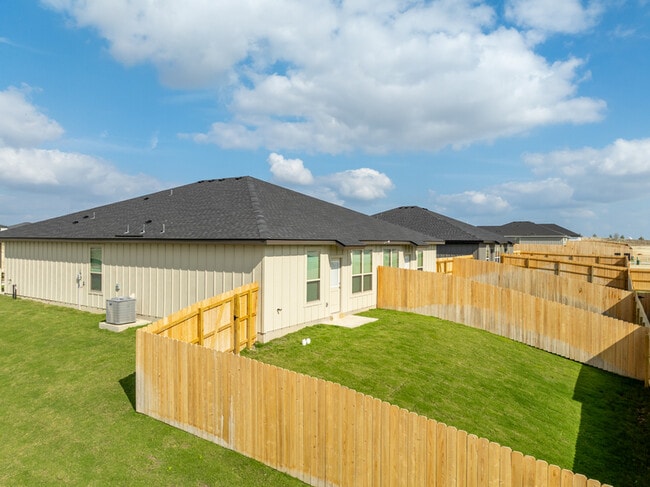 Building Photo - 3800 Pecan Creek Rd