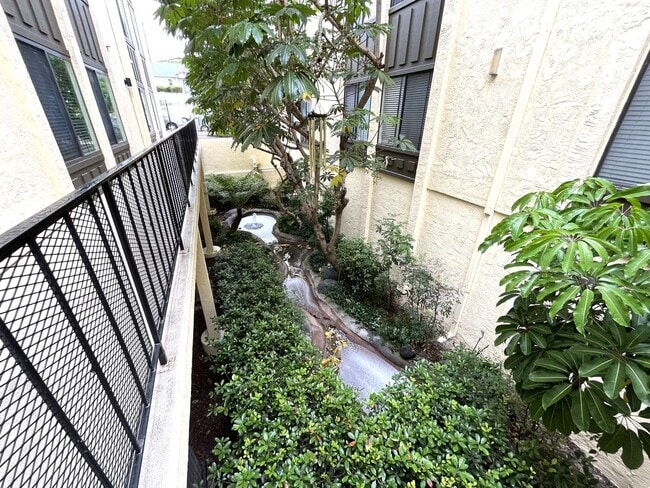 Building Photo - 1BR/1BA North Park Condo - 55+ Community, ...