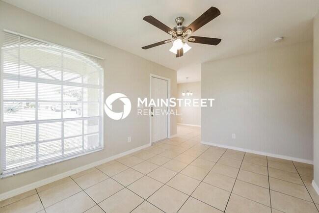 Building Photo - 3 Bedroom Pet-Friendly Home in Lehigh Acres, FL with Main Street Renewal