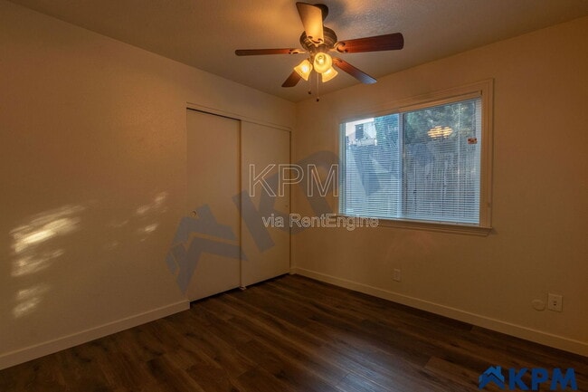 Building Photo - 2055 Pawnee Way