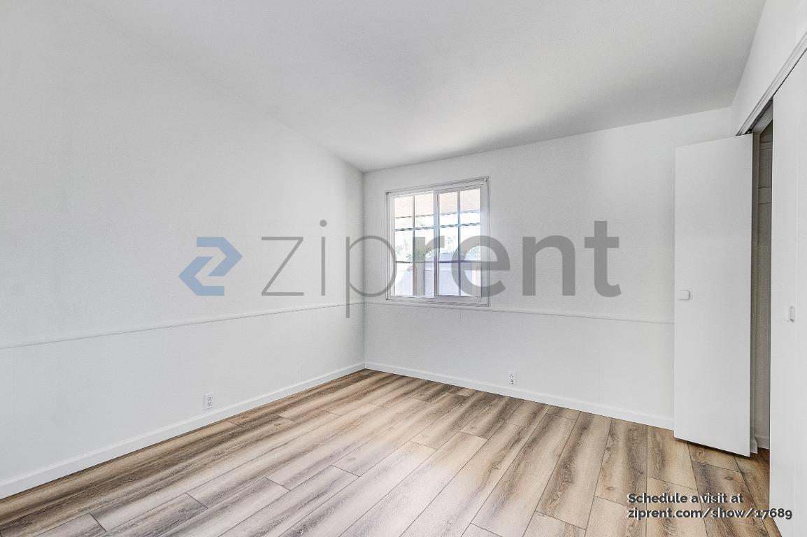 Building Photo - 24401 Regina St