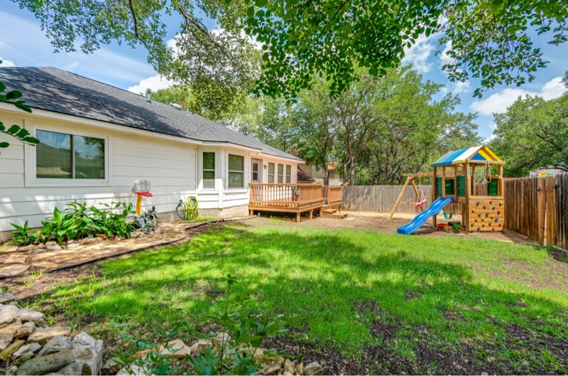 Building Photo - 15718 Knollrun