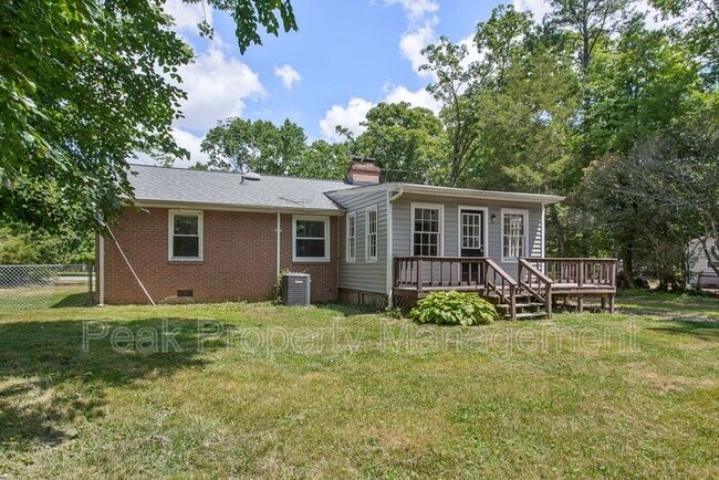 Building Photo - 1407 Northbury Ave