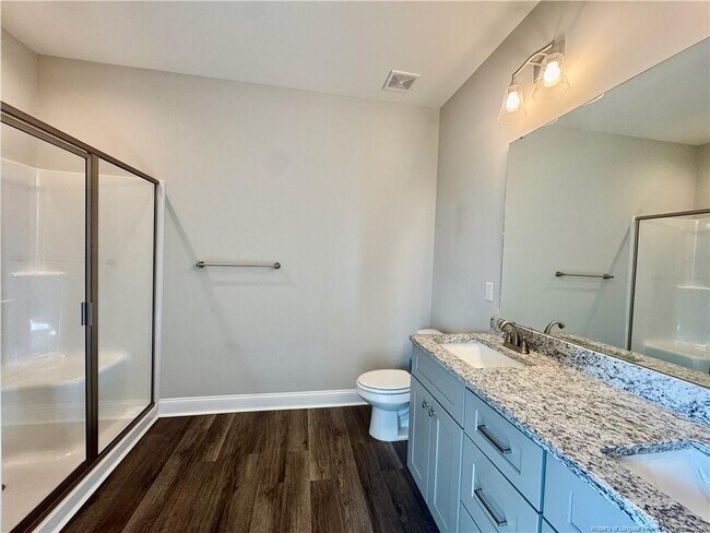 Building Photo - 15 Jones Crk Ln