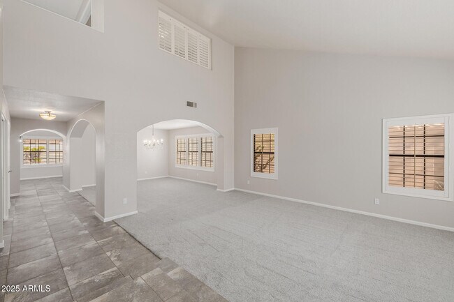 Building Photo - 16809 S 33rd Way