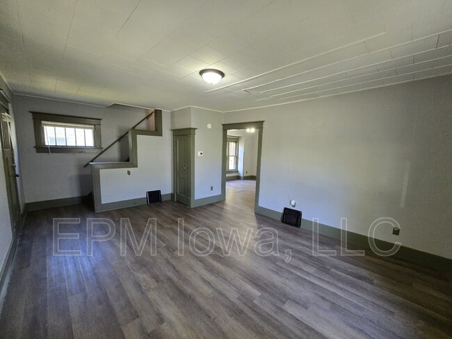 Building Photo - 1125 Ackermant St