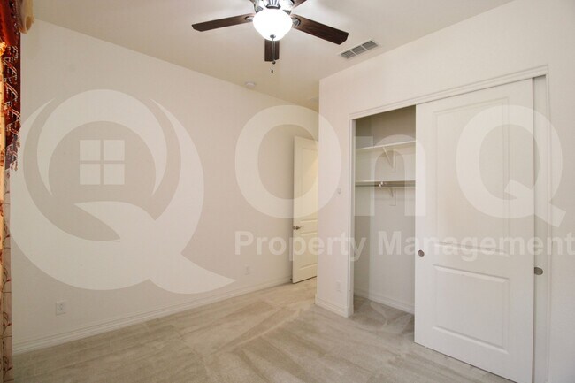 Building Photo - 1781 E Aster Pl