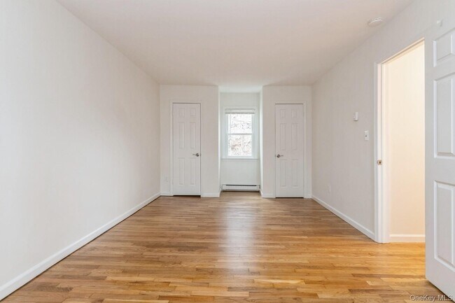 Building Photo - 129 Harris Rd