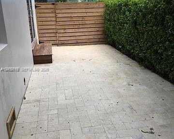 Building Photo - 3 Farrey Ln