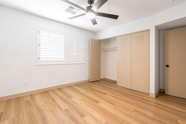 Building Photo - 5739 W Monte Vista Rd