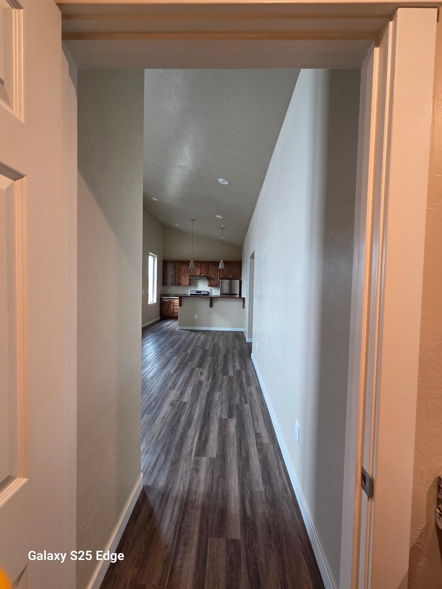 Building Photo - 4050 N US Highway 101