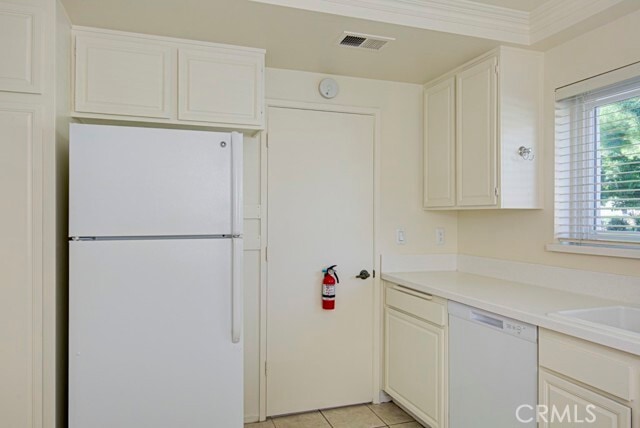 Building Photo - 5373 Avenida Sosiega